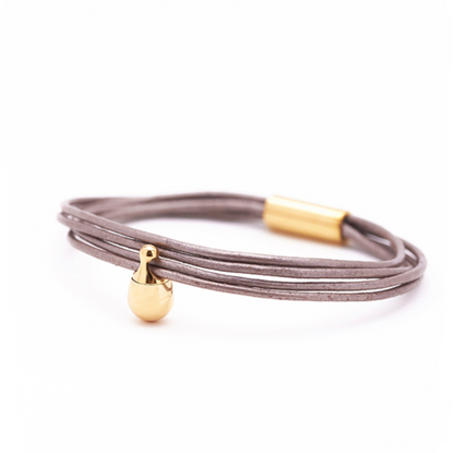 Ascheschmuck Lederarmband von Tadblu Serie "Charm" – S - 15.0 bis 16.9 cm / austernfarbig vergoldet