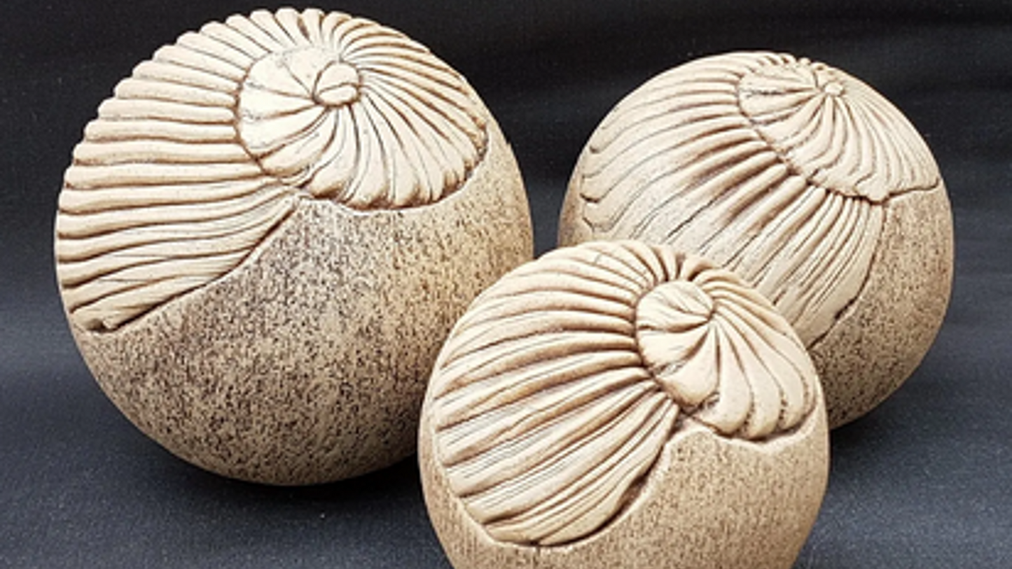 Tierurne Lebensspirale creme