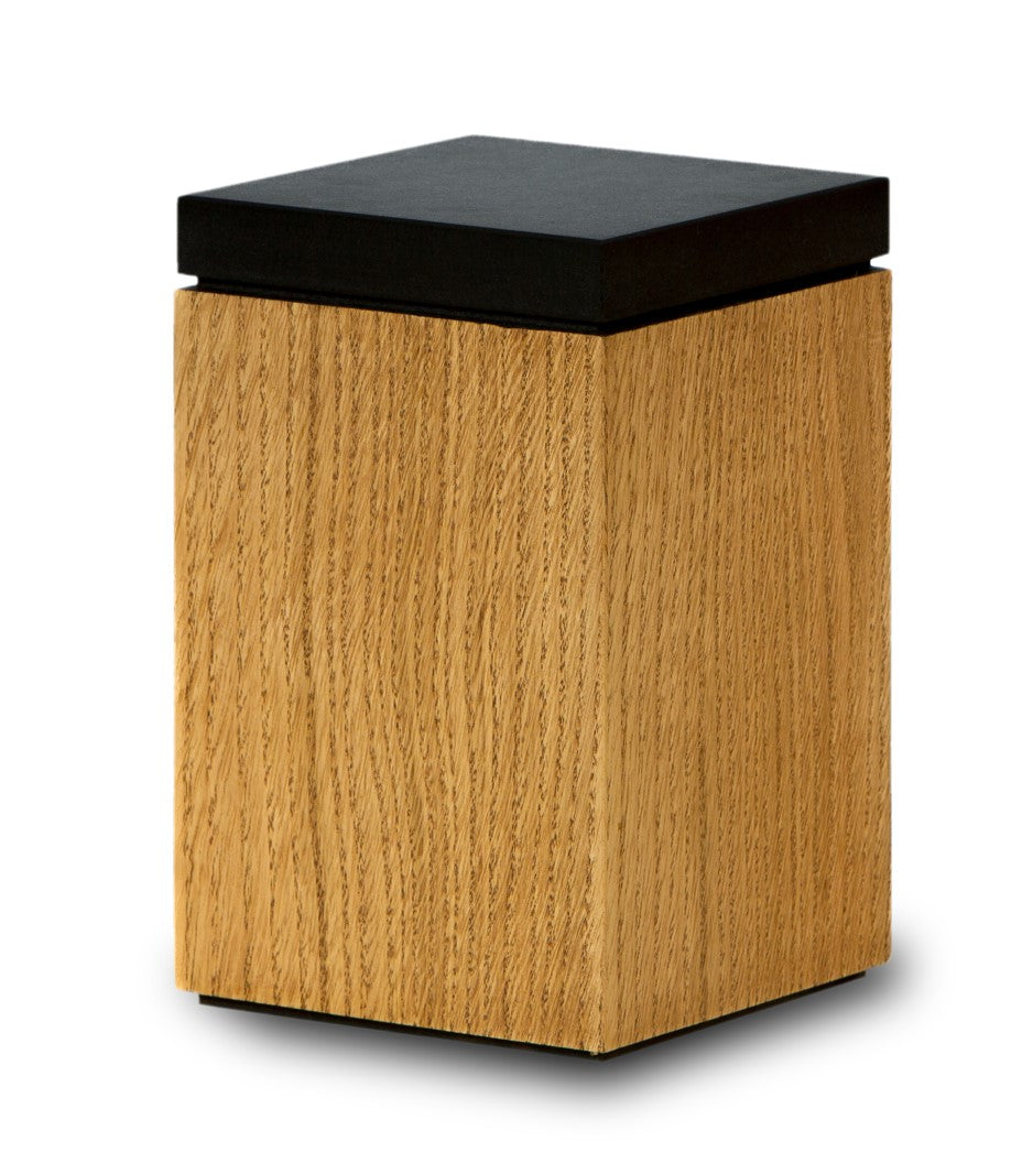 Tierurne aus Holz mit verschiedenen Motiven