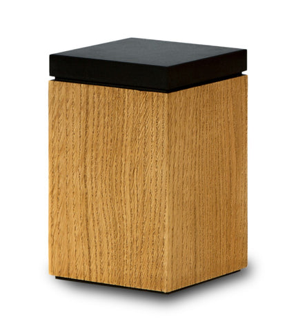 Tierurne aus Holz mit verschiedenen Motiven